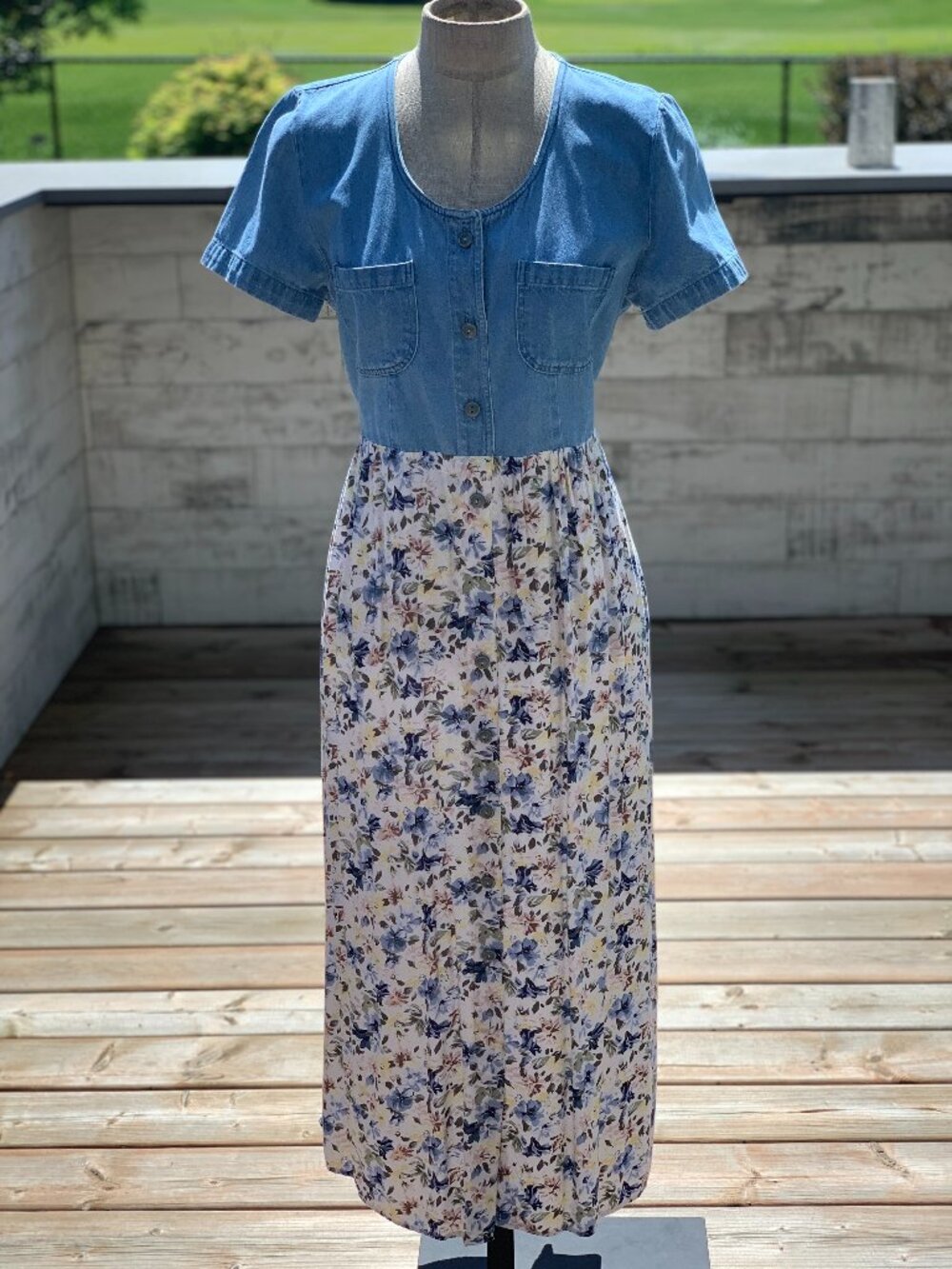 Vintage Denim Floral Midi Maxi Dress S Button Front Cottagecore Modest 90s Boho